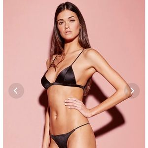 Fleur du Mal LUXE TRIANGLE BRA NWOT Size Small